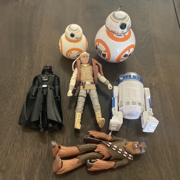 Star Wars Darth Vader Luke Skywalker R2-D2 BB8 and Chewbacca Figures 6 pieces - Picture 1 of 16